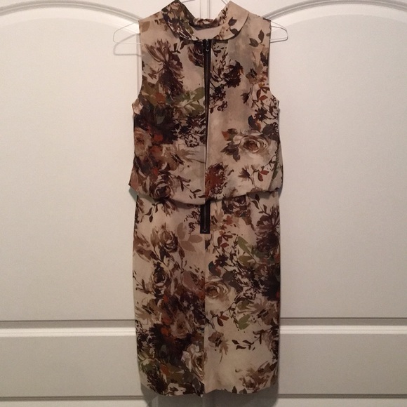 Jones New York Sleeveless Dress - Picture 2 of 2